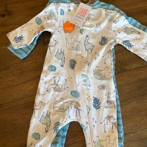 NWT Carter’s sleepers